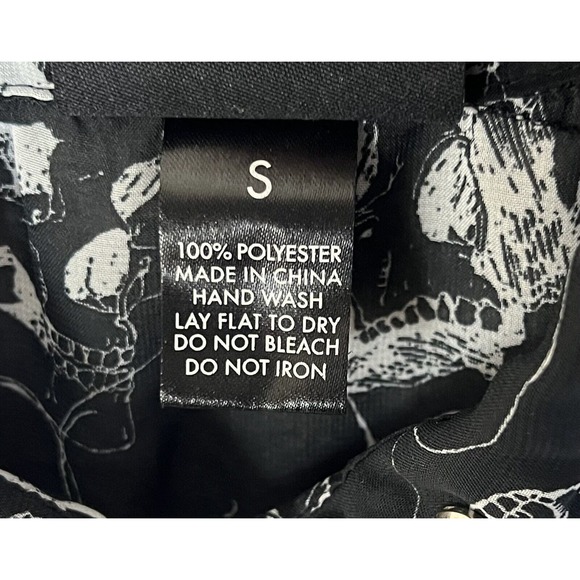 Social Misfits Sheer Skulls Studded Collar Button Up Top Womens Size Small Goth - Picture 4 of 11